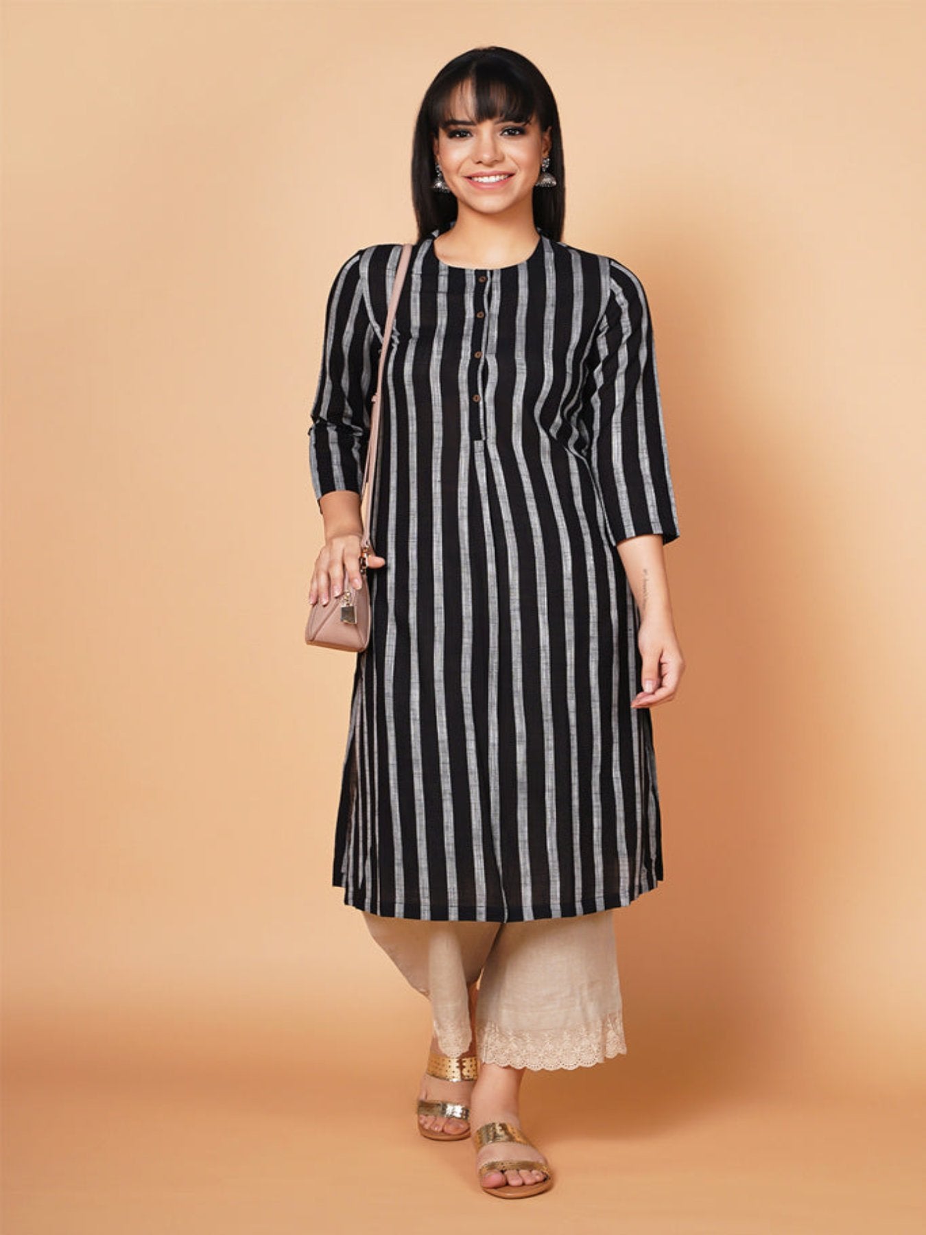 Simply Striped Straight Kurta+