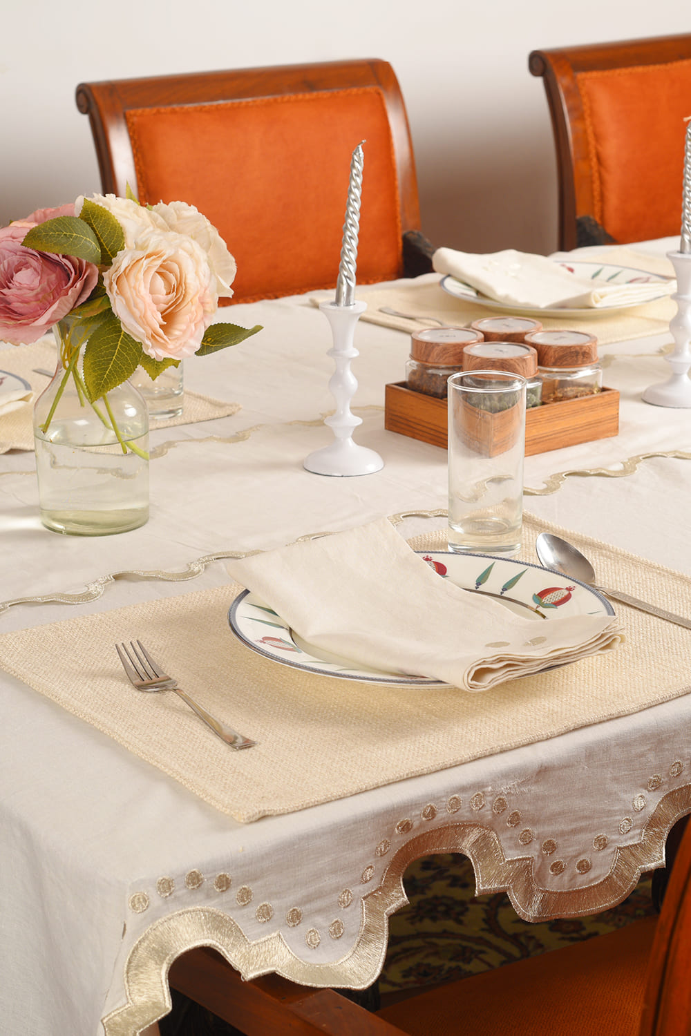 Edge Needle Craft Table Linen (Pack of 14 Pieces | 10 Seater)