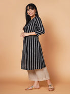 Simply Striped Straight Kurta+